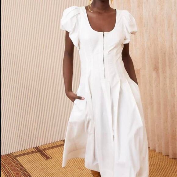 Ulla Johnson "Malle" Dress Pre-Fall 2022 - Picture 3 of 8